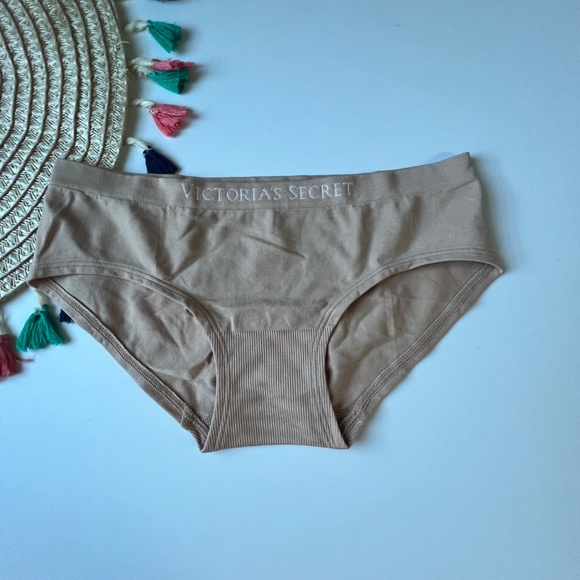 Victoria’s Secret Bare Seamless Rib Hiphugger Panty Large NEW - Picture 1 of 7